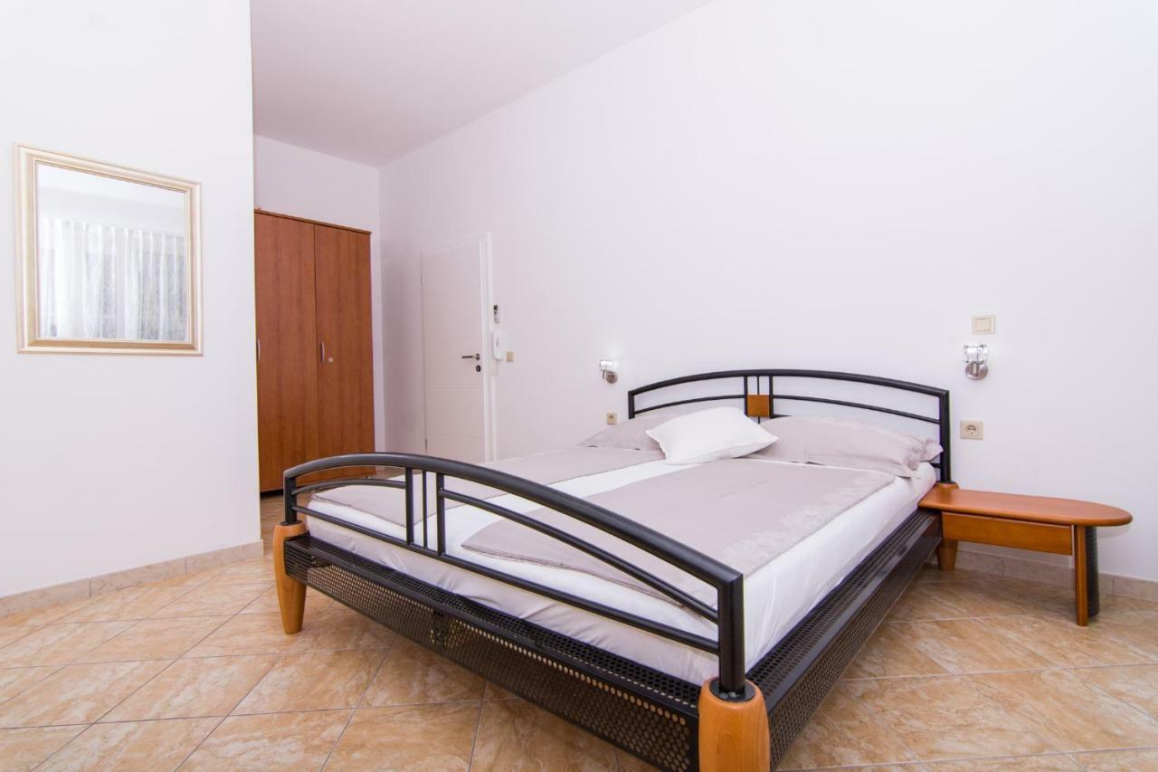 Apartmani Juric Trogir Luaran gambar