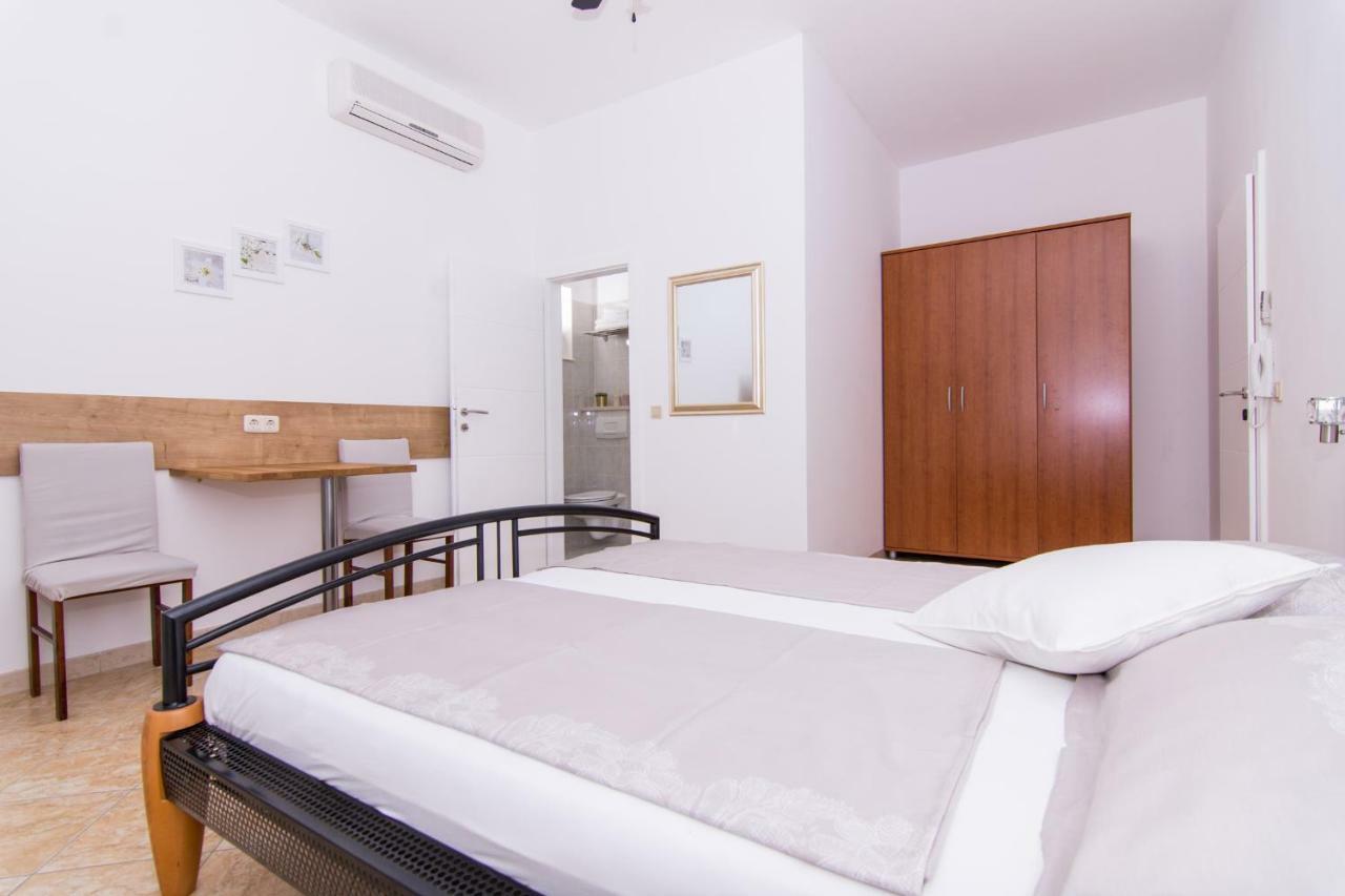 Apartmani Juric Trogir Luaran gambar
