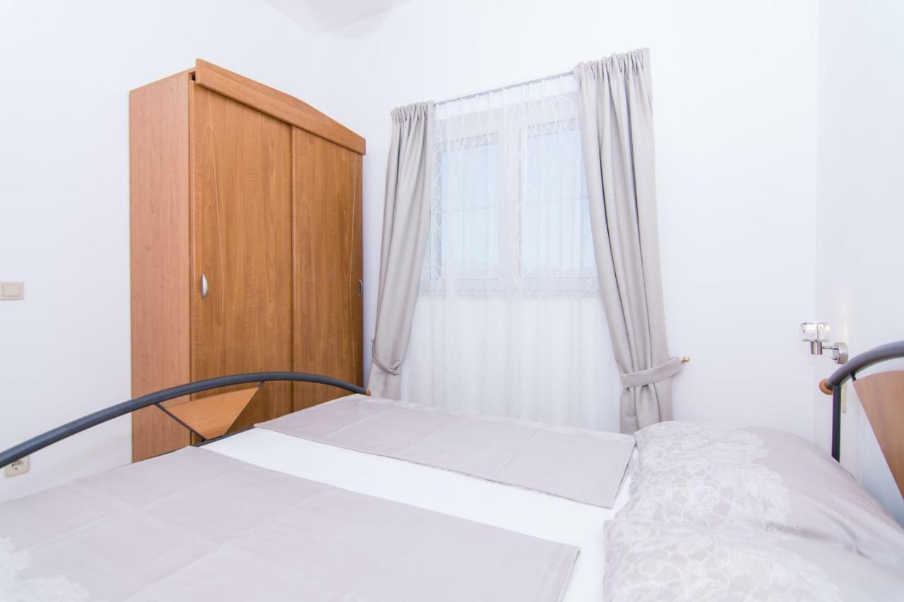 Apartmani Juric Trogir Luaran gambar