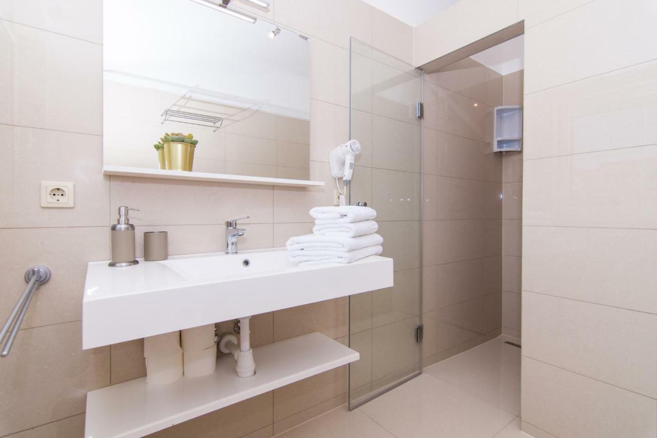 Apartmani Juric Trogir Luaran gambar